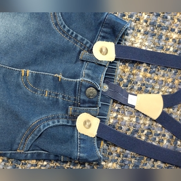 Cat & Jack Suspender Jeans 6-9m - Picture 2 of 4